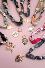 Load image into Gallery viewer, Handcrafted Scarf Interchangeable Charm Necklace | 80N92095: C