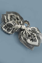 Load image into Gallery viewer, PAISLEY BOHO VINTAGE HAIR CLAW CLIPS | 40H913: Black