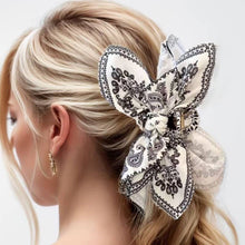 Load image into Gallery viewer, PAISLEY BOHO VINTAGE HAIR CLAW CLIPS | 40H913: Black