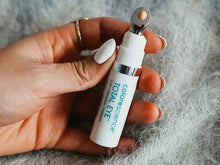 Load image into Gallery viewer, Colorescience
Colorescience Total Eye™ 3-in-1 Renewal Therapy SPF 35 (0.23 fl. oz.) color Medium