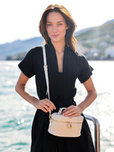 Load image into Gallery viewer, JOSEPHINE BOXY TOP HANDLE SHOULDER BAG: BLACK
