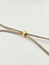 Load image into Gallery viewer, ADJUSTABLE BEIGE LEATHER CORD NECKLACE WITH BLACK STONE   NC-SJ2007
