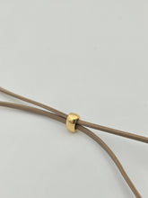 Load image into Gallery viewer, BEIGE ADJUSTABLE LEATHER CORD NECKLACE GOLD HEART   NC-SJ2006
