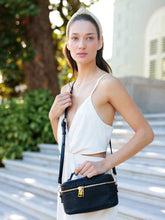 Load image into Gallery viewer, JOSEPHINE BOXY TOP HANDLE SHOULDER BAG: BLACK

